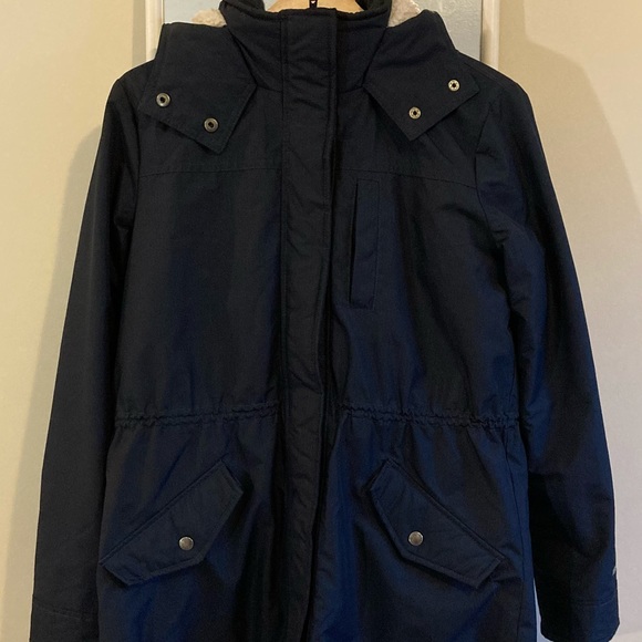 ABERCROMBIE THE A&F ALL SEASON WEATHER WARRIOR - Picture 1 of 6